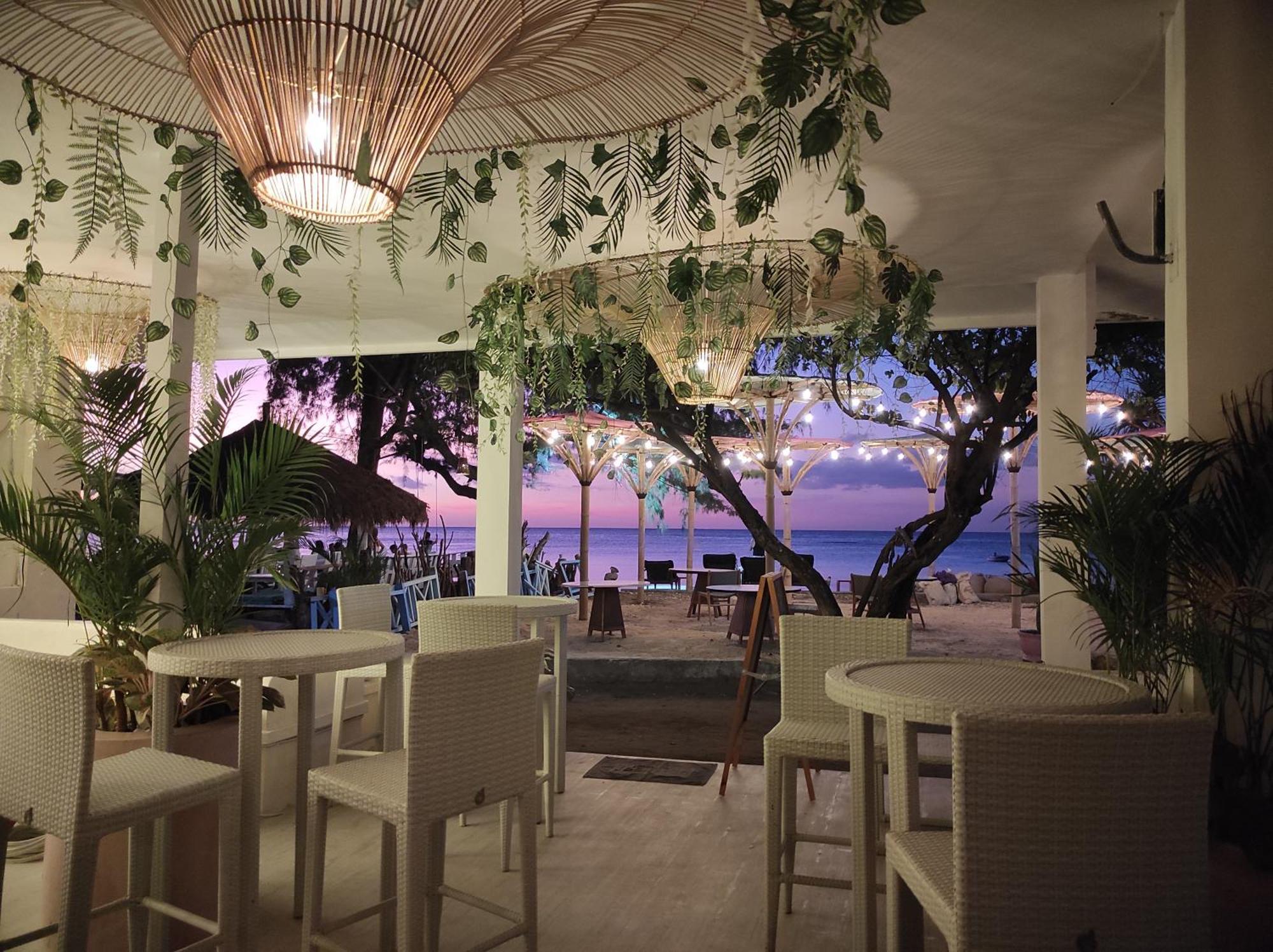 Playa Bonita Hotel & Beach Club Гили-Эйр Экстерьер фото